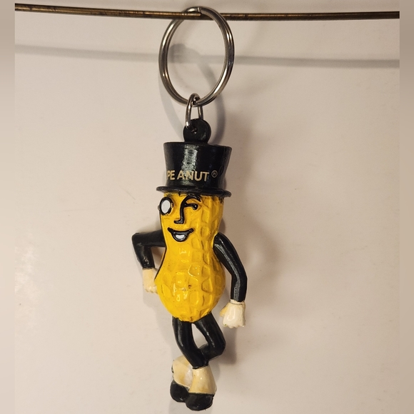 Planters Accessories - Vintage 4 1/2" Planters Mr. Peanut Keychain